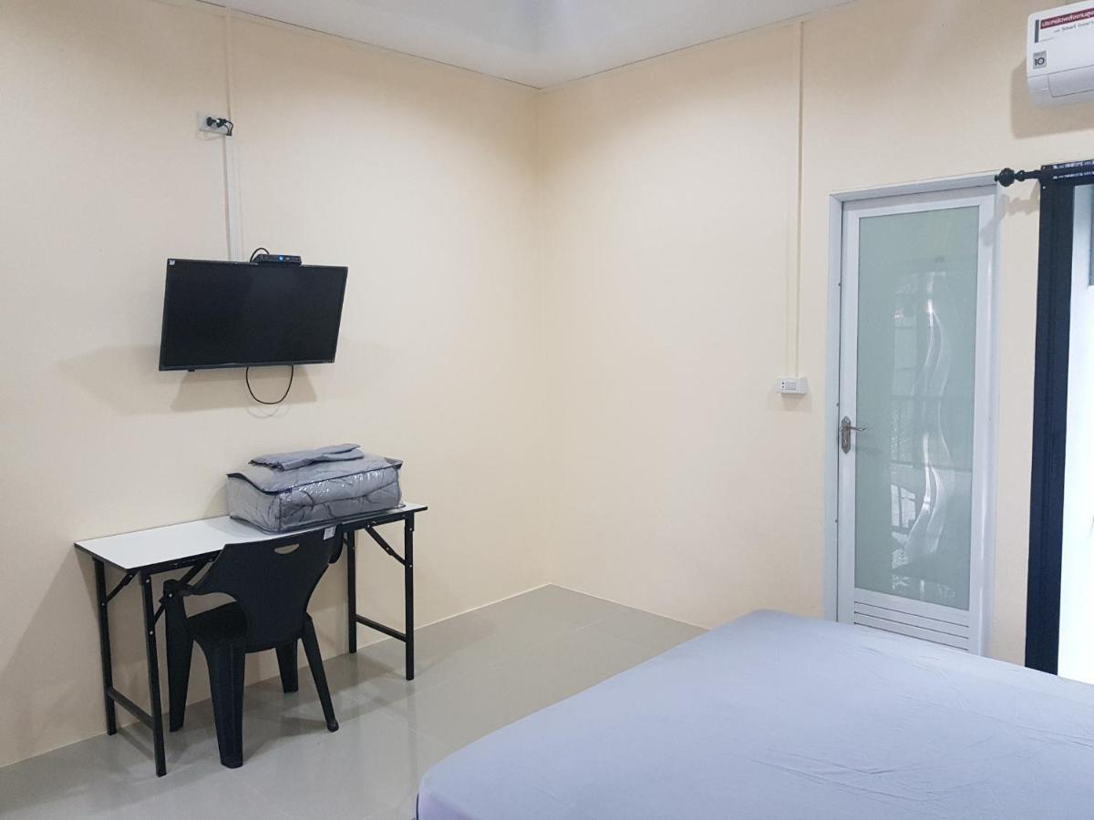 Room62 Lom Sak Exterior foto