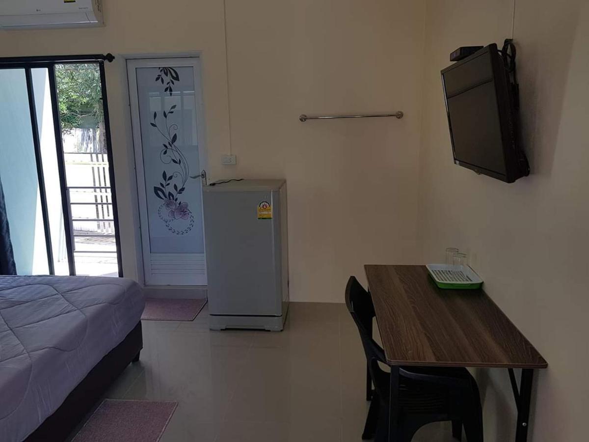 Room62 Lom Sak Exterior foto